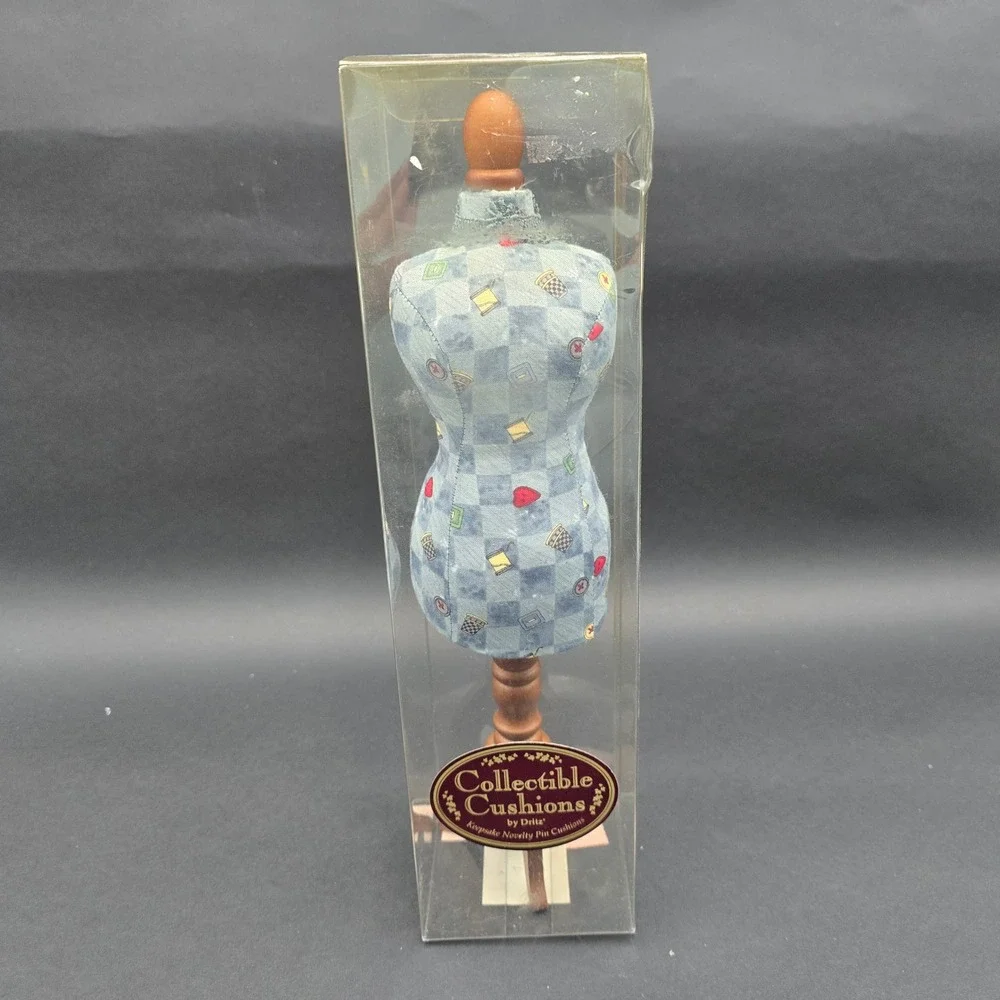 Dritz Collectible Cushions Novelty Pin Cushion Dress Form Blue Checkered Wood